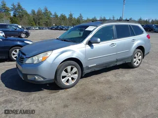 2012 Subaru Outback 2.5i Prem with VIN 4S4BRBGC4C3208830, listed as a IAAI auction lot 41919030 with 215,997 mi miles. Bid and sale history available at carsss.com. Image 2.