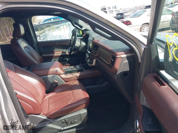 2023 Ford Expedition Max Limited with VIN 1FMJK1K83PEA12322, listed as a IAAI auction lot 41796039 with 56,727 mi miles. Bid and sale history available at carsss.com. Image 5.