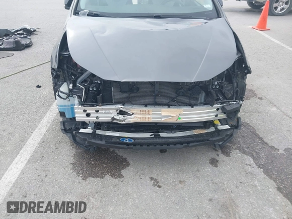 2018 Toyota Prius Two with VIN JTDKARFU7J3553216, listed as a IAAI auction lot 41979005 with 61,818 mi miles. Bid and sale history available at carsss.com. Image 6.