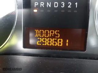 2006 Hummer H3 with VIN 5GTDN136068312962, listed as a IAAI auction lot 42087899 with 298,681 mi miles. Bid and sale history available at carsss.com. Image 7.