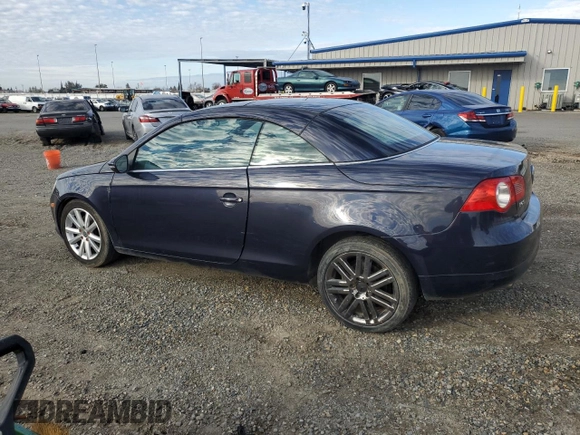 2011 Volkswagen Eos Komfort with VIN WVWBW7AH5BV002823, listed as a Copart auction lot 46122135 with 137,277 mi miles and Clean Title. Bid and sale history available at DreamBid. Image 2.