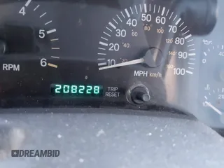 2000 Jeep Cherokee Limited with VIN 1J4FF68S3YL112376, listed as a IAAI auction lot 41946899 with 208,228 mi miles. Bid and sale history available at carsss.com. Image 7.