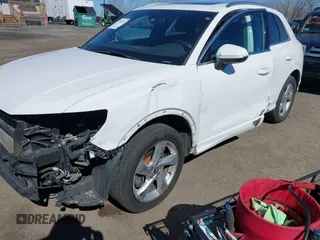 2019 Audi Q3 Premium with VIN WA1AECF37K1077089, listed as a IAAI auction lot 41742732 with 61,038 mi miles and . Bid and sale history available at DreamBid. Image 18.
