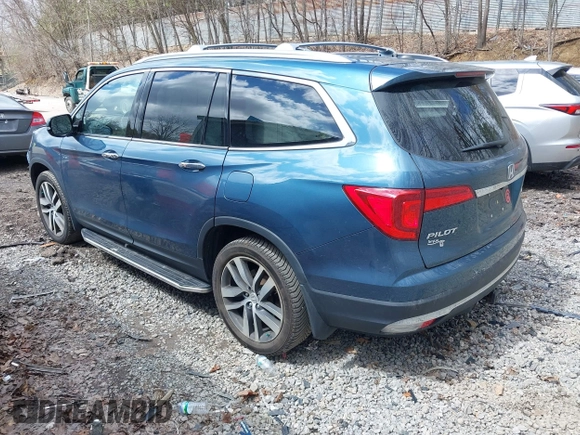 2017 Honda Pilot Touring with VIN 5FNYF6H93HB017623, listed as a IAAI auction lot 41996650 with 97,946 mi miles. Bid and sale history available at carsss.com. Image 3.