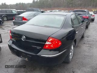 2008 Buick LaCrosse CXL with VIN 2G4WD582381148527, listed as a IAAI auction lot 41959008 with 116,374 mi miles. Bid and sale history available at carsss.com. Image 4.