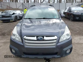 2014 Subaru Outback 2.5i Premium with VIN 4S4BRBCC8E3210007, listed as a IAAI auction lot 42035346 with 157,700 mi miles. Bid and sale history available at carsss.com. Image 12.