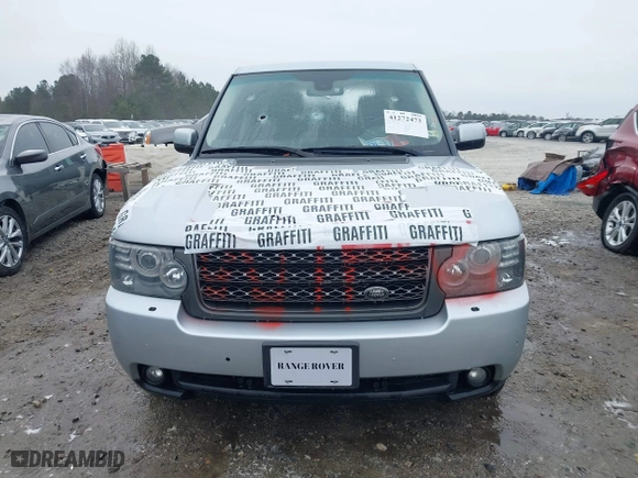 2011 Land Rover Range Rover HSE with VIN SALME1D48BA356403, listed as a IAAI auction lot 41272473 with 153,669 mi miles. Bid and sale history available at carsss.com. Image 12.