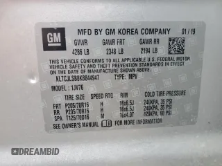 2019 Chevrolet Trax LT z VIN KL7CJLSB8KB844947, wystawiony jako Copart lot #51800355 z przebiegiem 93 740 mil mil oraz Szkoda całkowita • Salvage title. Historia ofert i sprzedaży dostępna na DreamBid. Obrazek 13.
