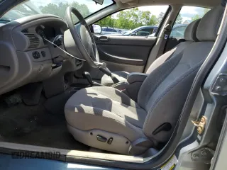 2006 Chrysler Sebring z VIN 1C3EL46X76N252871, wystawiony jako Copart lot #55848105 z przebiegiem 83 670 mil mil oraz Szkoda całkowita • Salvage title. Historia ofert i sprzedaży dostępna na DreamBid. Obrazek 7.