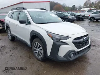 2025 Subaru Outback z VIN 4S4BTAAC8S3170716, wystawiony jako IAAI lot #41979170 z przebiegiem 2 783 mil mil oraz . Historia ofert i sprzedaży dostępna na DreamBid. Obrazek 1.