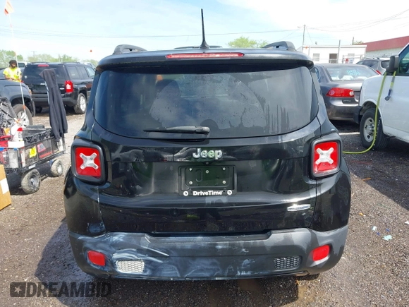 2017 Jeep Renegade Latitude with VIN ZACCJABB2HPG07439, listed as a IAAI auction lot 42092602 with 119,364 mi miles. Bid and sale history available at carsss.com. Image 16.