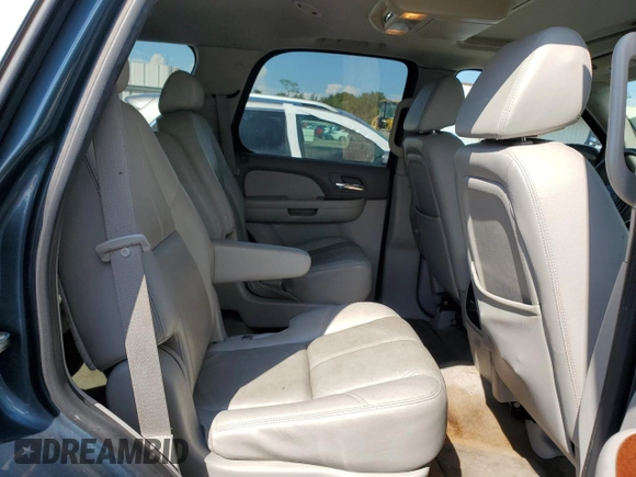 2008 GMC Yukon SLT w/4SB with VIN 1GKFC13078R184027, listed as a Copart auction lot 73635254 with 195,030 mi miles and Salvage Title. Bid and sale history available at carsss.com. Image 11.