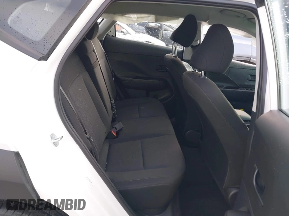 2025 Hyundai Kona SE with VIN KM8HACAB8SU216185, listed as a IAAI auction lot 41331541 with 4,930 mi miles. Bid and sale history available at carsss.com. Image 8.