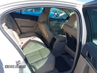 2009 Lincoln MKS с VIN 1LNHM94R09G615426, выставлен на аукционе IAAI как лот 41442882 с пробегом 184 615 миль миль и . История ставок и продаж доступна на DreamBid. Изображение 8.