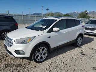 2019 Ford Escape Titanium с VIN 1FMCU9J91KUA35320, выставлен на аукционе Copart как лот 57755525 с пробегом 70 838 миль миль и На запчасти • Non repairable. История ставок и продаж доступна на DreamBid. Изображение 1.