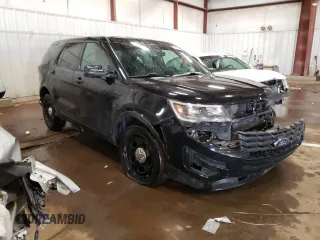 2017 Ford Police Interceptor Utility с VIN 1FM5K8AR4HGD59085, выставлен на аукционе Copart как лот 44452555 с пробегом 115 098 миль миль и Чистый • Clean title. История ставок и продаж доступна на DreamBid. Изображение 4.