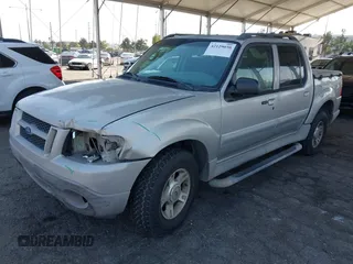 2003 Ford Explorer Sport Trac XLS с VIN 1FMZU67EX3UB37102, выставлен на аукционе IAAI как лот 42129030 с пробегом 145 919 миль миль и . История ставок и продаж доступна на DreamBid. Изображение 2.