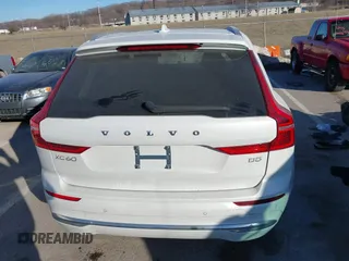 2023 Volvo XC60 Plus Bright Theme with VIN YV4L12DE9P1357707, listed as a IAAI auction lot 41413921 with 14,888 mi miles. Bid and sale history available at carsss.com. Image 17.