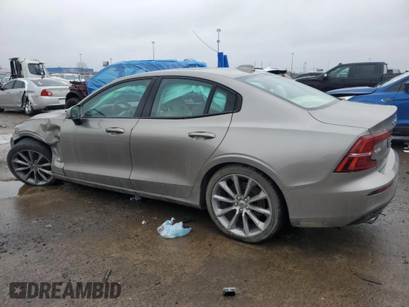2019 Volvo S60 Momentum with VIN 7JR102FK6KG005305, listed as a Copart auction lot 46680475 with 69,591 mi miles and Salvage Title. Bid and sale history available at carsss.com. Image 2.