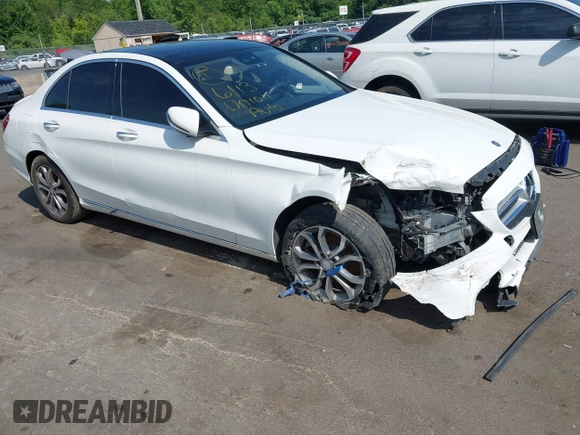 2017 Mercedes-Benz C 300 с VIN 55SWF4KB8HU208704, выставлен на аукционе IAAI как лот 42051688 с пробегом 108 835 миль миль и . История ставок и продаж доступна на DreamBid. Изображение 1.