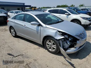 2013 Hyundai Sonata GLS z VIN 5NPEB4AC6DH710089, wystawiony jako Copart lot #58820215 z przebiegiem 111 475 mil mil oraz Czysty tytuł • Clean title. Historia ofert i sprzedaży dostępna na DreamBid. Obrazek 4.