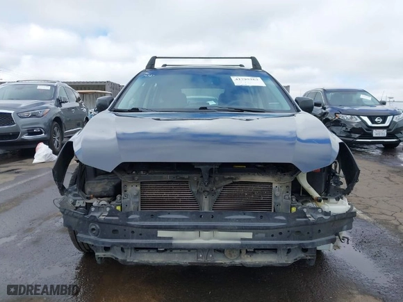 2014 Subaru Impreza Wagon 2.0i with VIN JF1GPAA63E8323024, listed as a IAAI auction lot 41795263 with 115,968 mi miles. Bid and sale history available at carsss.com. Image 6.