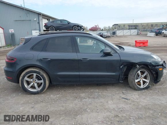 2017 Porsche Macan with VIN WP1AA2A50HLB07078, listed as a IAAI auction lot 42090855 with 124,075 mi miles and . Bid and sale history available at DreamBid. Image 13.