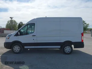 2022 Ford E-Transit Cargo with VIN 1FTBW9CK7NKA13073, listed as a IAAI auction lot 41848742 with 16,868 mi miles. Bid and sale history available at carsss.com. Image 14.