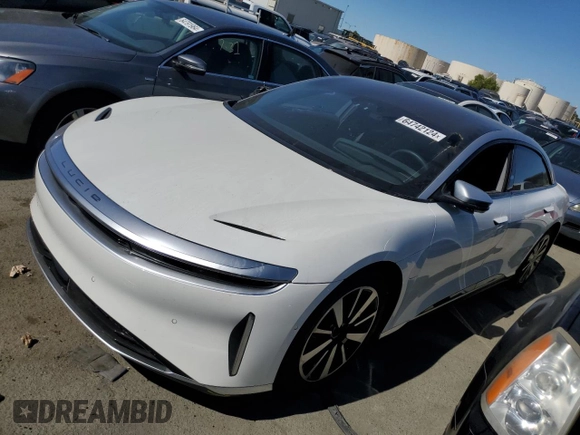 2023 Lucid Air Grand Touring z VIN 50EA1GBA5PA009888, wystawiony jako Copart lot #64742124 z przebiegiem 9311 mil mil oraz Szkody całkowita. Historia ofert i sprzedaży dostępna na DreamBid. Obrazek 1.