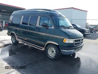 1997 Dodge Cargo with VIN 2B6HB21Y7VK517156, listed as a IAAI auction lot 41324970 with 200,580 mi miles. Bid and sale history available at carsss.com. Image 1.