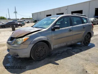2003 Pontiac Vibe z VIN 5Y2SL62833Z452790, wystawiony jako Copart lot #52693015 z przebiegiem 251 445 mil mil oraz Szkody całkowita. Historia ofert i sprzedaży dostępna na DreamBid. Obrazek 1.