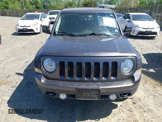 2017 Jeep Patriot High Altitude with VIN 1C4NJRFB8HD190411, listed as a IAAI auction lot 42145467 with 149,293 mi miles. Bid and sale history available at carsss.com. Image 6.
