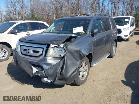 2011 Honda Pilot EX-L with VIN 5FNYF4H69BB015375, listed as a IAAI auction lot 41826235 with 199,171 mi miles and . Bid and sale history available at carsss.com. Image 17.