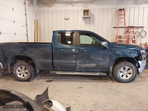 2019 Chevrolet Silverado 1500 LT with VIN 1GCRYDEK3KZ367006, listed as a IAAI auction lot 41431373 with 78,265 mi miles. Bid and sale history available at carsss.com. Image 13.