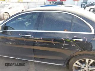 2015 Mercedes-Benz C-Class C 300 with VIN 55SWF4JB3FU059245, listed as a IAAI auction lot 41813533 with 79,341 mi miles. Bid and sale history available at carsss.com. Image 15.