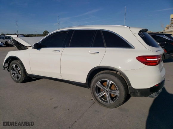 2018 Mercedes-Benz GLC with VIN WDC0G4JB1JV021988, listed as a Copart auction lot 82332294 with 134,143 mi miles and Salvage Title. Bid and sale history available at carsss.com. Image 2.