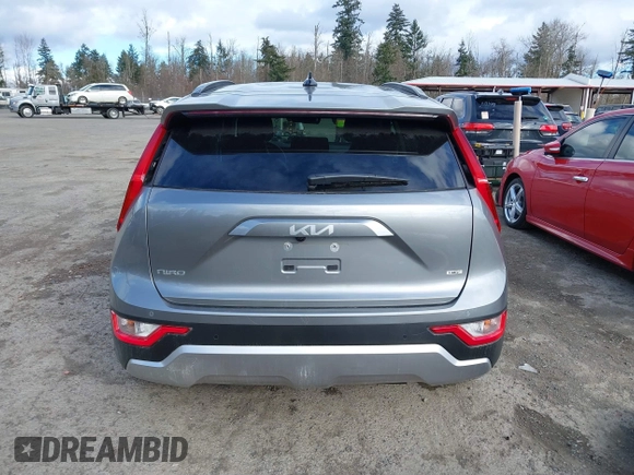 2024 Kia Niro EX Touring with VIN KNDCR3LE4R5148891, listed as a IAAI auction lot 41817925 with 12,333 mi miles. Bid and sale history available at carsss.com. Image 17.