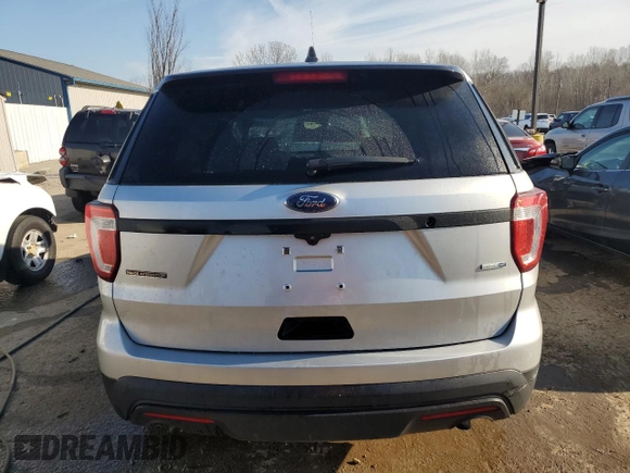 2016 Ford Utility Police Interceptor with VIN 1FM5K8AR8GGA08291, listed as a Copart auction lot 43563794 with 111,012 mi miles and Salvage Title. Bid and sale history available at carsss.com. Image 6.