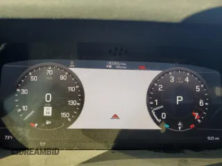 2020 Land Rover Defender SE with VIN SALEP7EU2L2018040, listed as a Copart auction lot 72425594 with 85,505 mi miles and Clean title. Bid and sale history available at DreamBid. Image 9.