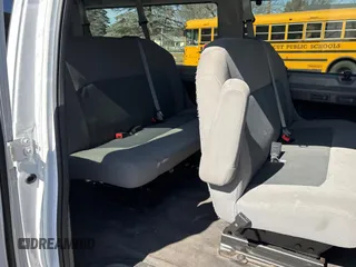 2014 Ford Econoline Passenger XL with VIN 1FBNE3BL1EDA64827, listed as a Copart auction lot 48927855 with 102,965 mi miles and Clean title. Bid and sale history available at DreamBid. Image 6.