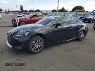 2020 Lexus IS 300 z VIN JTHAA1D21L5108510, wystawiony jako Copart lot #56178025 z przebiegiem 57 239 mil mil oraz Nie do naprawy • Non repairable. Historia ofert i sprzedaży dostępna na DreamBid. Obrazek 1.