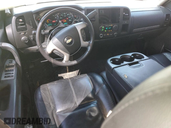 2011 Chevrolet Silverado 1500 LT with VIN 3GCPKSE34BG245681, listed as a Copart auction lot 62513134 with 247,377 mi miles and Salvage Title. Bid and sale history available at DreamBid. Image 8.