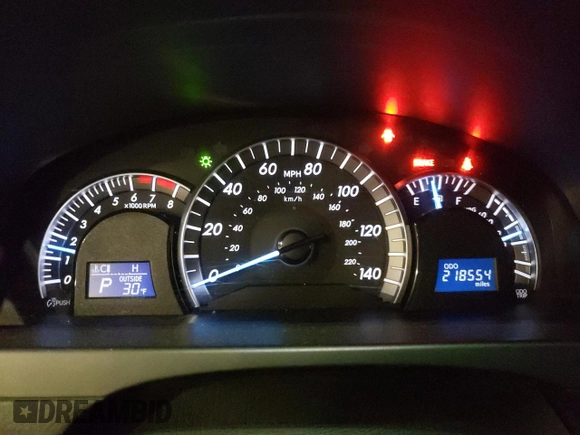 2014 Toyota Camry L with VIN 4T1BF1FK5EU317077, listed as a Copart auction lot 45925595 with 218,554 mi miles and Salvage Title. Bid and sale history available at carsss.com. Image 9.