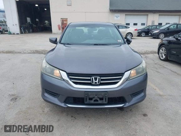 2014 Honda Accord LX z VIN 1HGCR2F35EA223881, wystawiony jako IAAI lot #42032657 z przebiegiem 231 450 mil mil oraz . Historia ofert i sprzedaży dostępna na DreamBid. Obrazek 12.