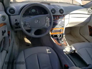 2005 Mercedes-Benz CLK 500 with VIN WDBTK75G45T048451, listed as a Copart auction lot 71526504 with 112,668 mi miles and Salvage Title. Bid and sale history available at DreamBid. Image 8.