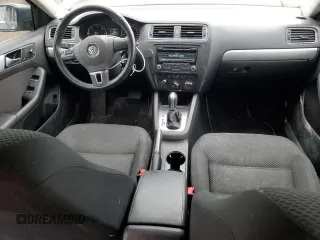 2014 Volkswagen Jetta Comfortline with VIN 3VWDL7AJ2EM399732, listed as a Copart auction lot 55946795 with 198,723 mi miles and Clean title. Bid and sale history available at DreamBid. Image 8.