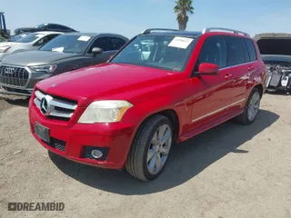 2010 Mercedes-Benz GLK-Class GLK 350 with VIN WDCGG5GBXAF484007, listed as a IAAI auction lot 41990632 with 134,753 mi miles. Bid and sale history available at carsss.com. Image 2.