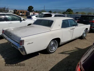1968 Lincoln Continental with VIN 8Y82A846885, listed as a Copart auction lot 49415864 with 27,591 mi miles and Salvage Title. Bid and sale history available at DreamBid. Image 3.