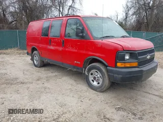 2003 Chevrolet Express Cargo z VIN 1GCHG35U631188095, wystawiony jako IAAI lot #41622692 z przebiegiem 176 000 mil mil oraz . Historia ofert i sprzedaży dostępna na DreamBid. Obrazek 1.