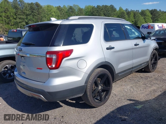 2016 Ford Explorer XLT with VIN 1FM5K7D81GGC82882, listed as a IAAI auction lot 42038327 with 132,846 mi miles and . Bid and sale history available at DreamBid. Image 4.